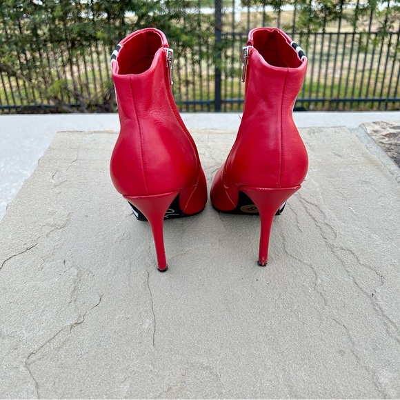 Steve Madden Red Ankle Boots with Black and White Stripes - Picture 5 of 14
